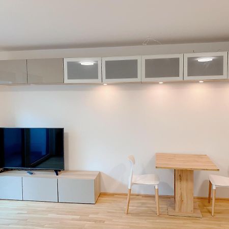 U1 Alte Donau Old Danube City Apartment 2 Wien Exterior foto